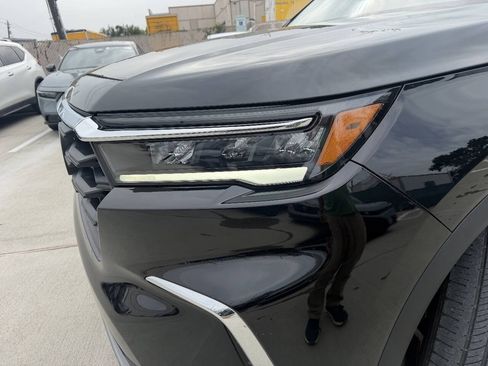 Used 2024 Honda Pilot EX-L image 4