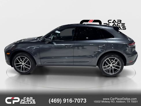 Used 2022 Porsche Macan w/ Premium Package Plus AWD/4WD image 5