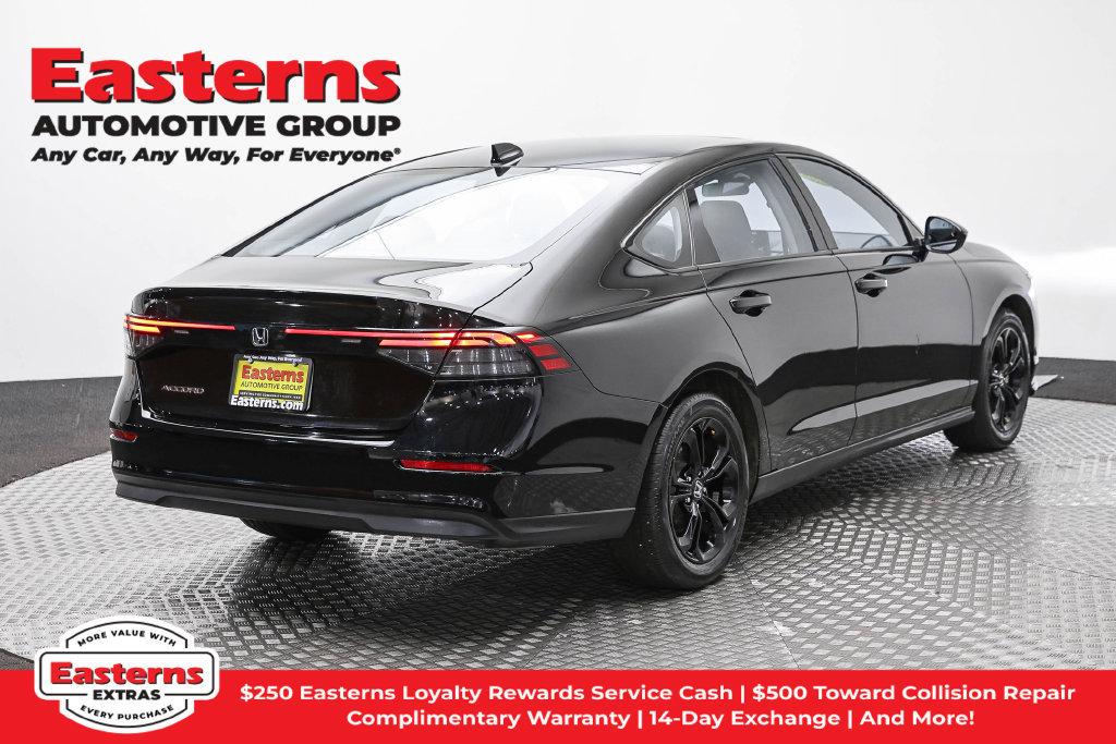 Used 2025 Honda Accord SE image 6