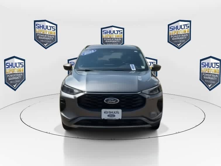 Used 2024 Ford Escape ST-Line w/ Tech Pack #1 AWD/4WD image 3