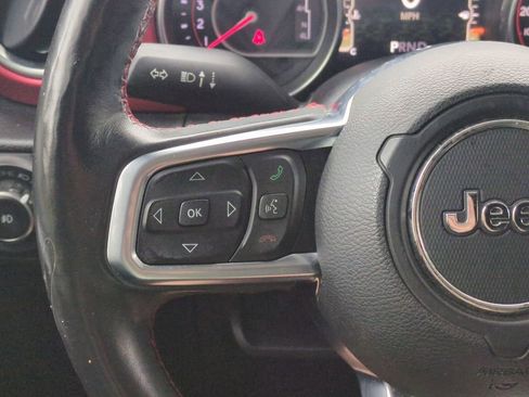 Used 2018 Jeep Wrangler Unlimited Rubicon w/ Dual Top Group image 24