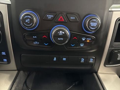 Used 2018 RAM 1500 Lone Star image 44