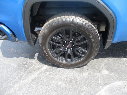 Used 2023 GMC Sierra 1500 Elevation image 4