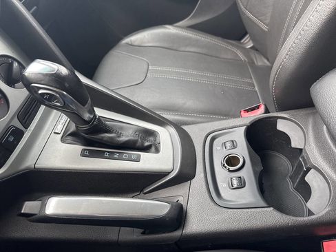 Used 2013 Ford Focus SE image 30