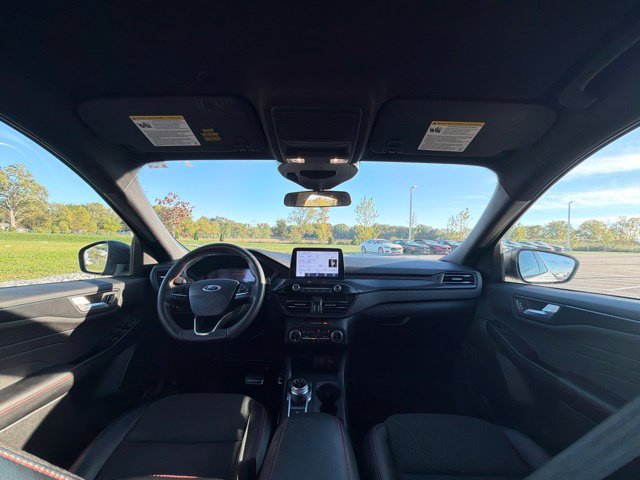 Certified 2023 Ford Escape ST-Line w/ Equipment Group 301A FWD image 19