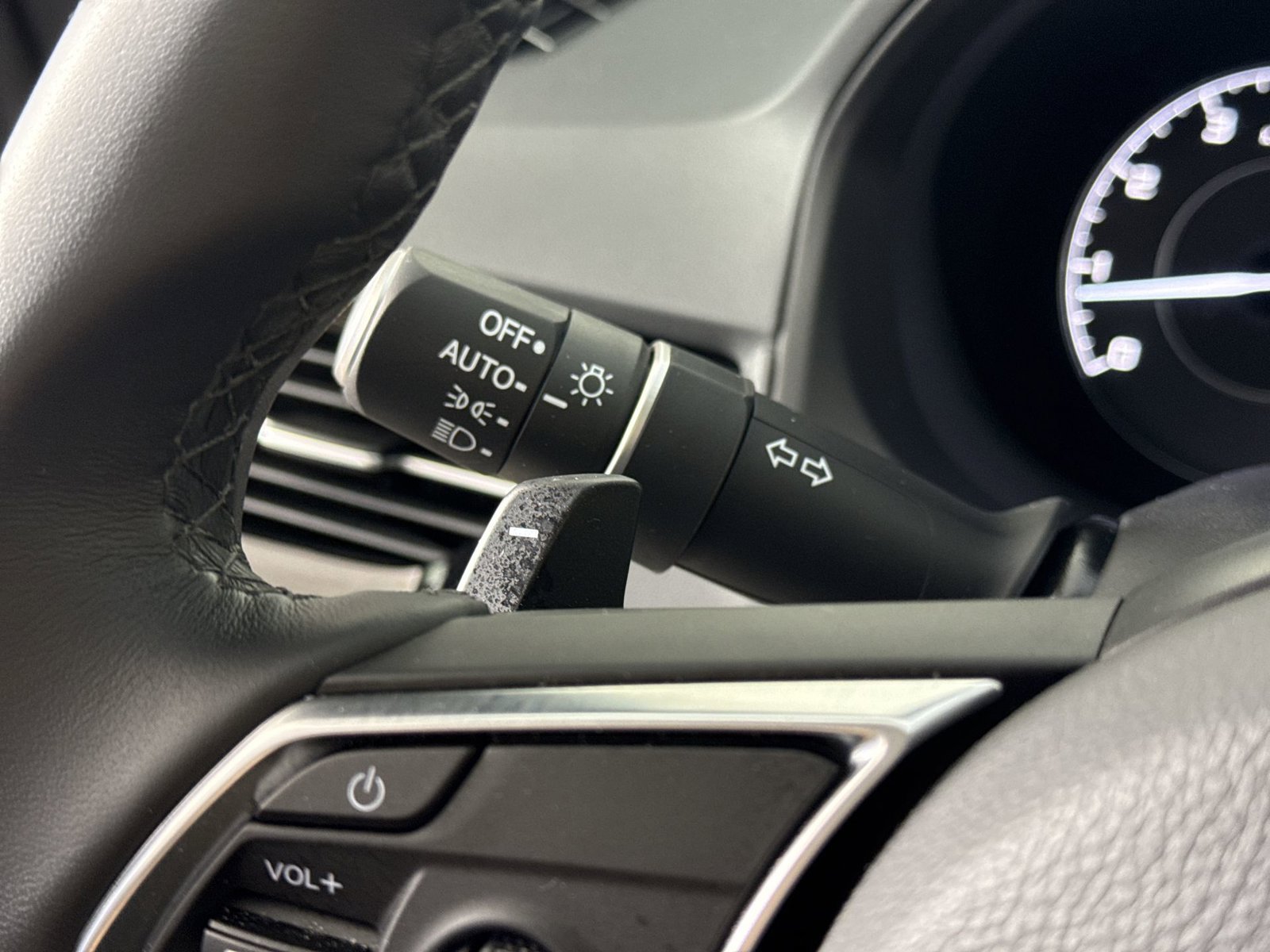Used 2026 Acura RDX w/ Technology Package AWD/4WD image 17