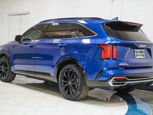 Used 2023 Kia Sorento SX image 35