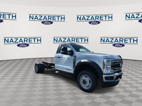 New 2025 Ford F550 4x4 Regular Cab Super Duty image 2