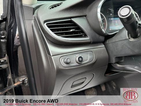 Used 2019 Buick Encore Preferred AWD/4WD image 16