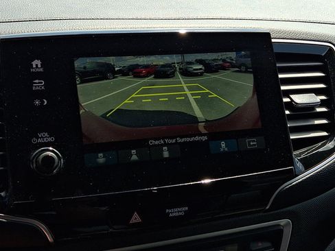 Certified 2023 Honda Passport TrailSport image 21