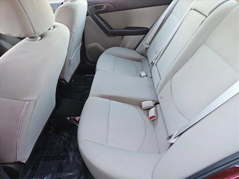Used 2012 Kia Forte EX image 16
