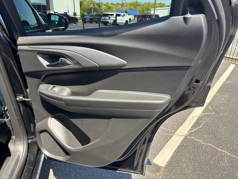 Used 2025 Chevrolet TrailBlazer LT image 17