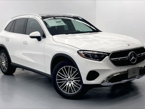 New 2026 Mercedes-Benz GLC 300 image 5