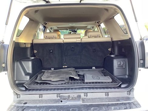 Used 2023 Toyota 4Runner Limited AWD/4WD image 13