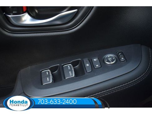 New 2026 Honda HR-V EX-L image 32