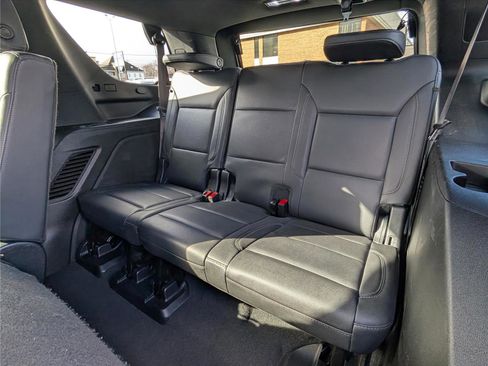 Used 2023 Chevrolet Tahoe LT image 16