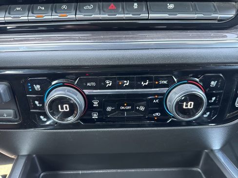 Used 2023 Chevrolet Silverado 1500 LTZ image 18