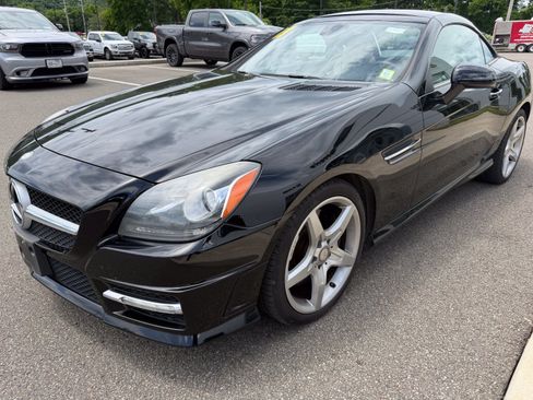 Used 2013 Mercedes-Benz SLK 250 image 1