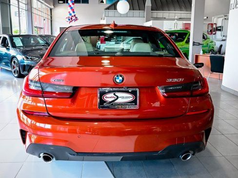 Used 2021 BMW 330i xDrive Sedan w/ M Sport Package AWD/4WD image 6