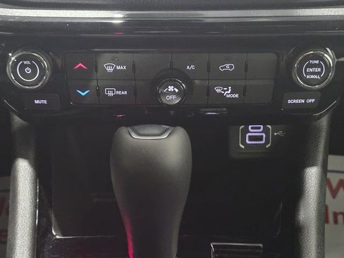 New 2026 Jeep Compass Latitude image 31