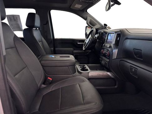 Used 2021 Chevrolet Silverado 3500 LTZ w/ LTZ Convenience Package AWD/4WD image 17