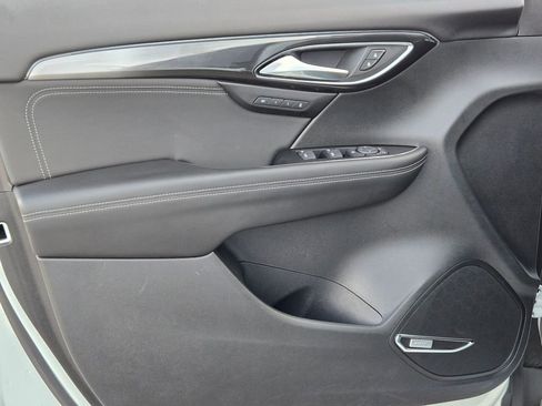 Used 2025 Buick Envision Preferred image 24