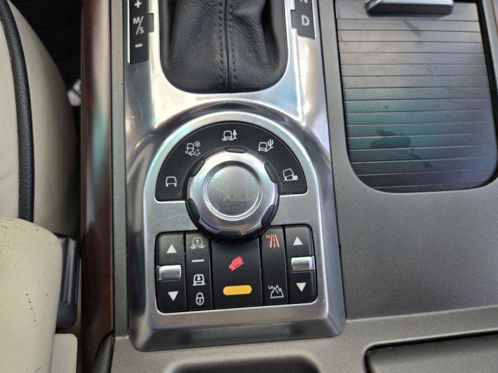 Used 2012 Land Rover Range Rover HSE LUX AWD/4WD image 26