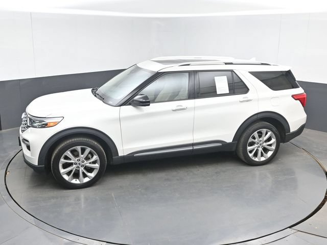 Used 2022 Ford Explorer Platinum w/ Equipment Group 601A AWD/4WD image 43