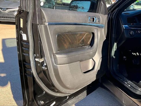 Used 2014 Lincoln MKS AWD w/ Equipment Group 201A image 20