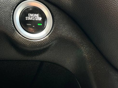Used 2020 Chevrolet Equinox LT FWD image 15