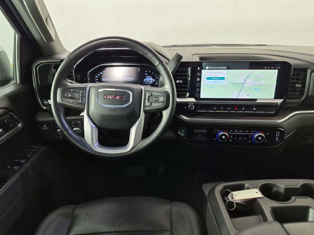 Certified 2025 GMC Sierra 1500 SLT AWD/4WD image 30