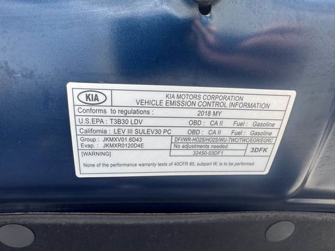 Used 2018 Kia Niro EX image 37