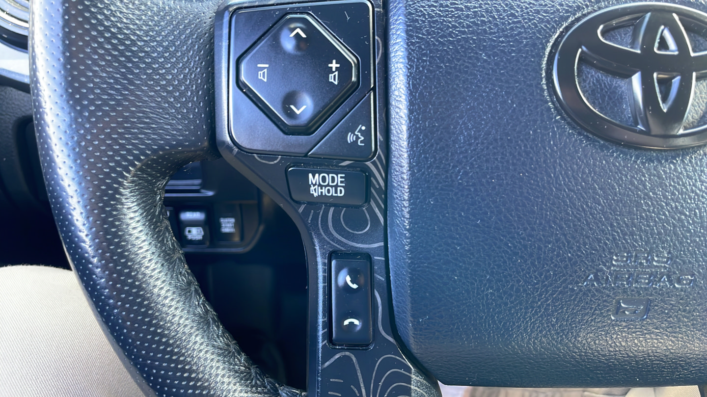 Certified 2017 Toyota Tacoma TRD Sport w/ Tow Package AWD/4WD image 29