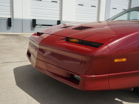 Used 1987 Pontiac Firebird Trans Am image 26
