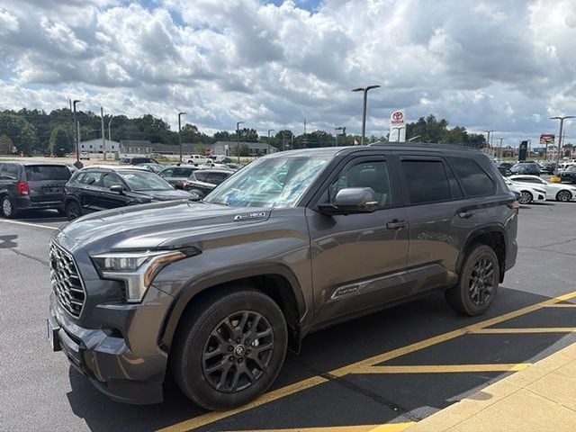 Certified 2025 Toyota Sequoia Platinum AWD/4WD image 2