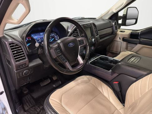 Used 2020 Ford F350 Limited image 10