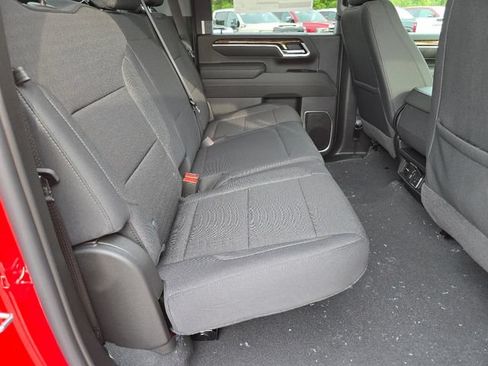 New 2026 GMC Sierra 2500 SLE AWD/4WD image 18