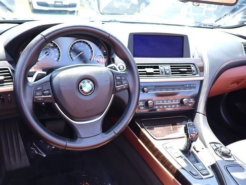 Used 2013 BMW 650i Convertible RWD image 21