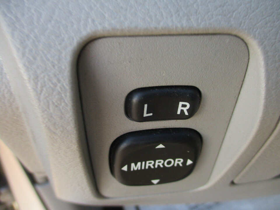 Used 2007 Toyota Camry LE FWD image 26
