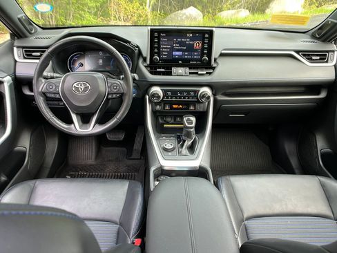 Used 2020 Toyota RAV4 XSE AWD/4WD image 13