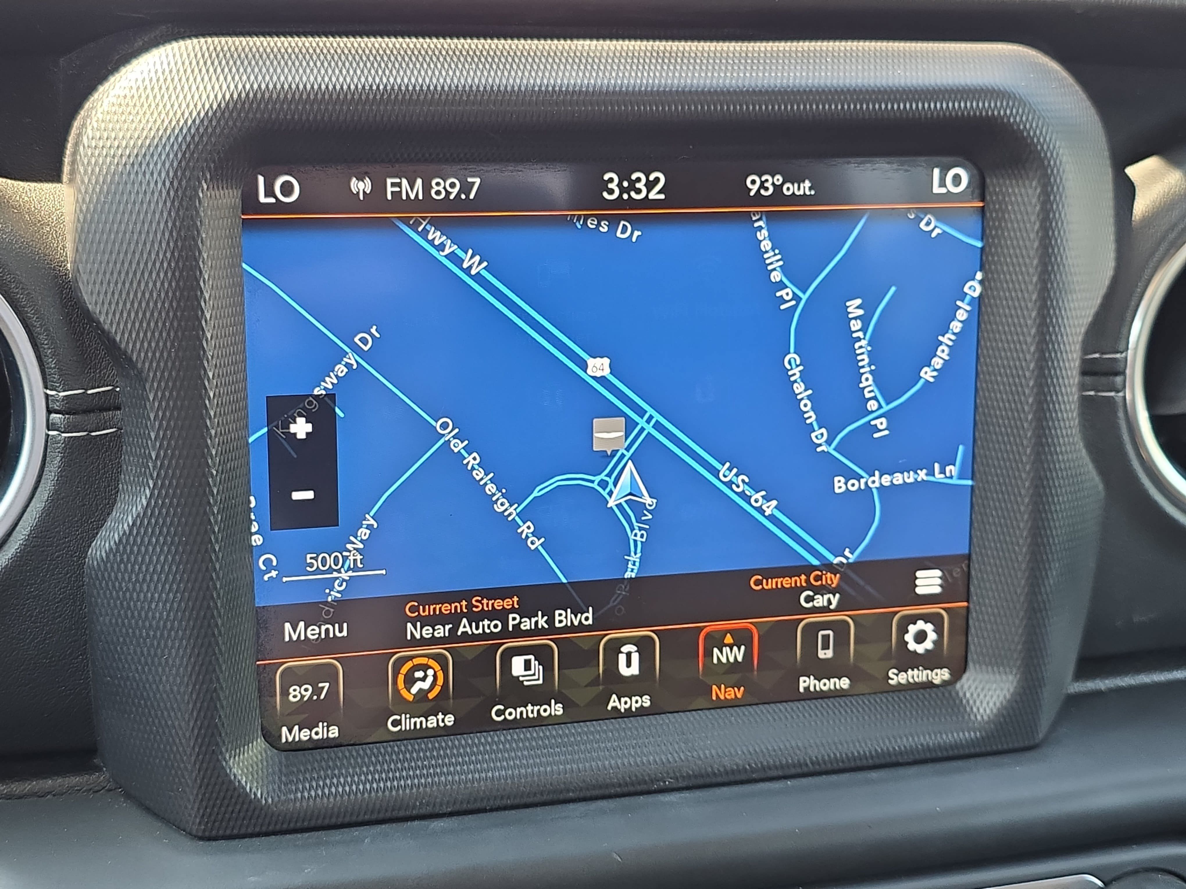 Used 2020 Jeep Gladiator Overland AWD/4WD image 19