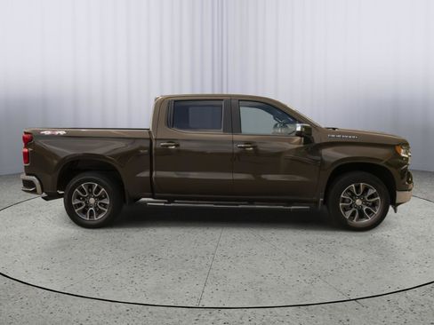 Used 2023 Chevrolet Silverado 1500 LT AWD/4WD image 20
