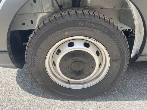 New 2025 Ford Transit 250 148 Medium Roof w/ Load Area Protection Package image 10