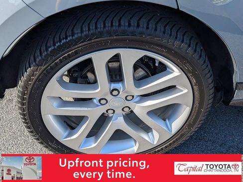 Used 2020 Land Rover Range Rover Evoque First Edition AWD/4WD image 9