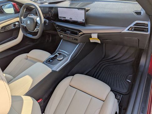 Used 2025 BMW 230i Coupe w/ M Sport Package image 35