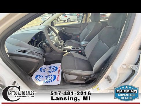 Used 2013 Ford Focus SE FWD image 12