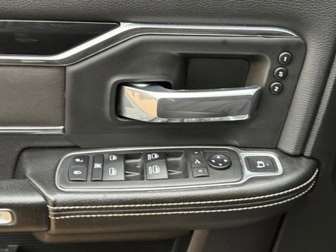 Used 2019 RAM 2500 Laramie image 23
