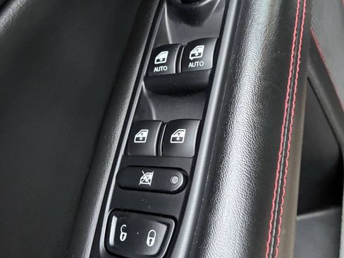 Used 2018 Jeep Compass Trailhawk AWD/4WD image 34