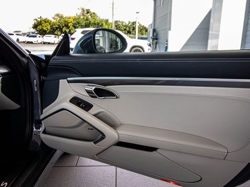 Used 2017 Porsche 911 Carrera S image 19