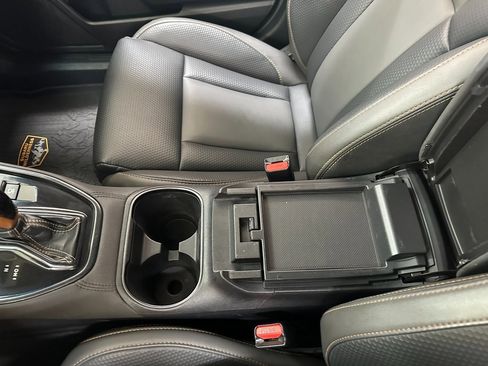 Used 2022 Subaru Outback Wilderness w/ Wilderness Package image 24